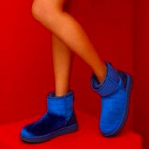 SOLD UGG Boots Classic Mini II CROC VELVET Navy Blue